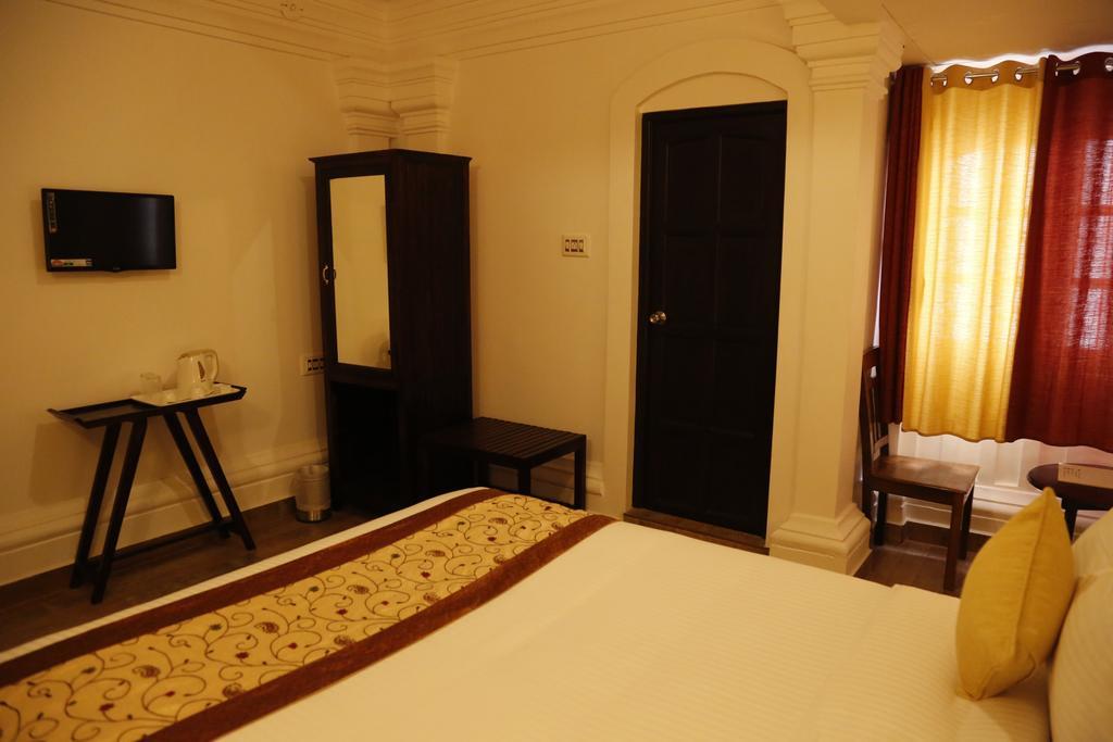 Le Chateau Pondicherry Exteriör bild